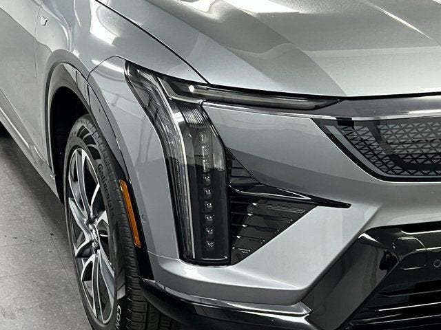 2025 Cadillac OPTIQ Sport 2