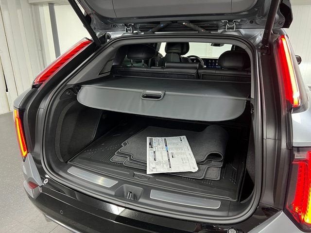 2025 Cadillac OPTIQ Sport 2