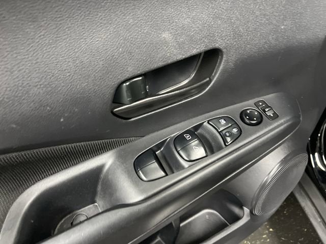 2024 Nissan Kicks S Xtronic CVT