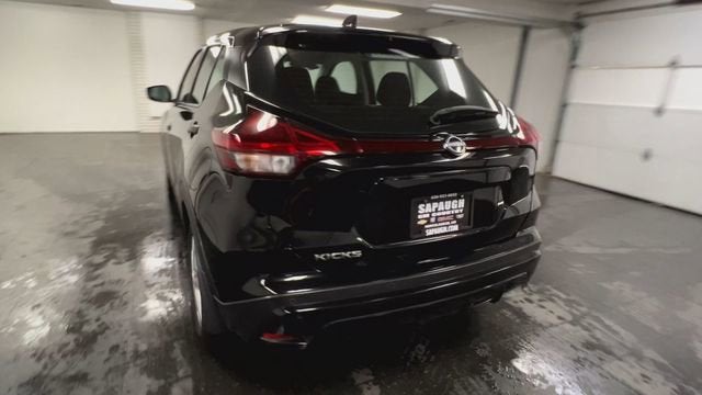 2024 Nissan Kicks S Xtronic CVT