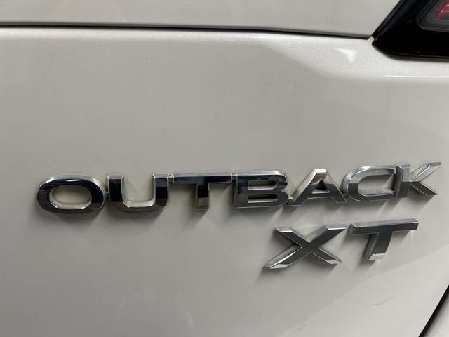 2022 Subaru Outback Limited XT