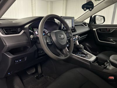 2020 Toyota RAV4 Hybrid LE