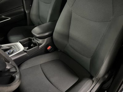 2020 Toyota RAV4 Hybrid LE