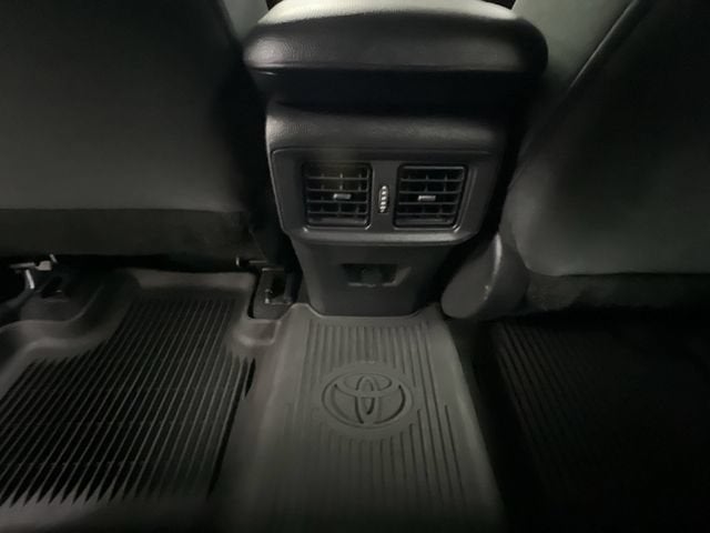 2020 Toyota RAV4 Hybrid LE