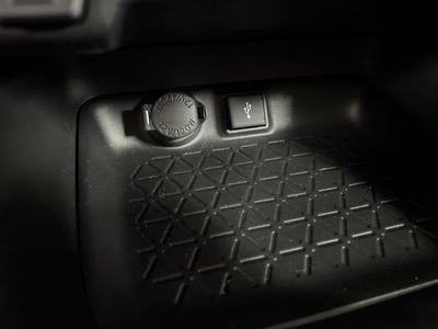 2020 Toyota RAV4 Hybrid LE