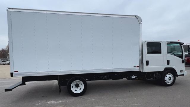 2024 Chevrolet Low Cab Forward 4500 NA