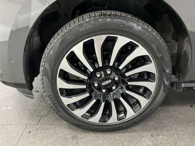 2023 Lincoln Navigator Black Label L