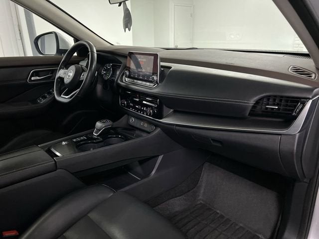 2021 Nissan Rogue SV FWD