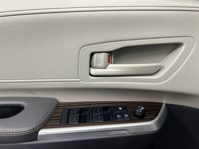 2023 Toyota Sienna LE