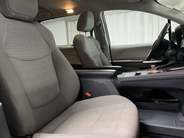 2023 Toyota Sienna LE