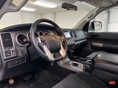 2017 Toyota Sequoia SR5