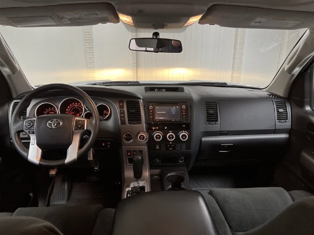 2017 Toyota Sequoia SR5