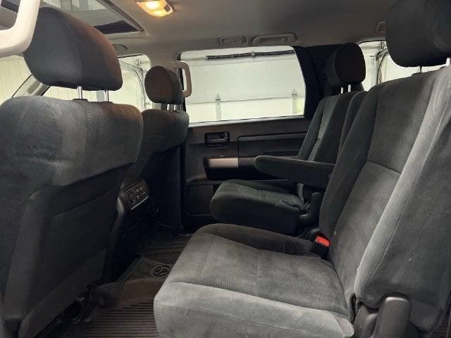 2017 Toyota Sequoia SR5