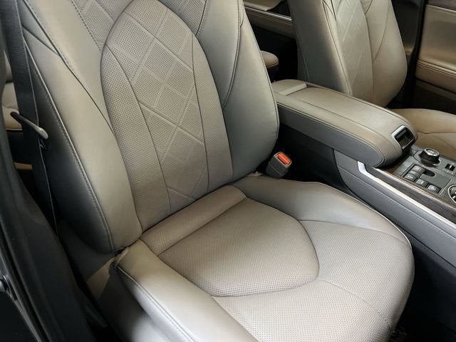 2024 Toyota Highlander Platinum