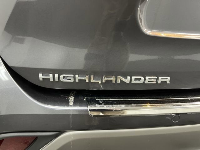 2024 Toyota Highlander Platinum