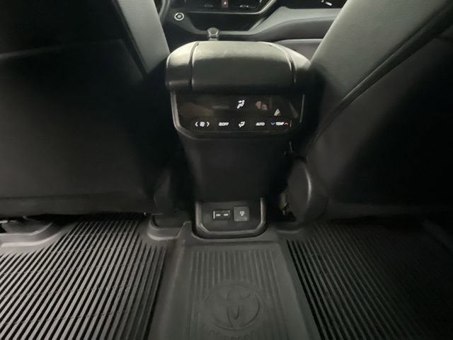 2024 Toyota Highlander Limited