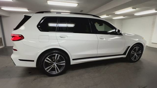 2023 BMW X7 xDrive40i