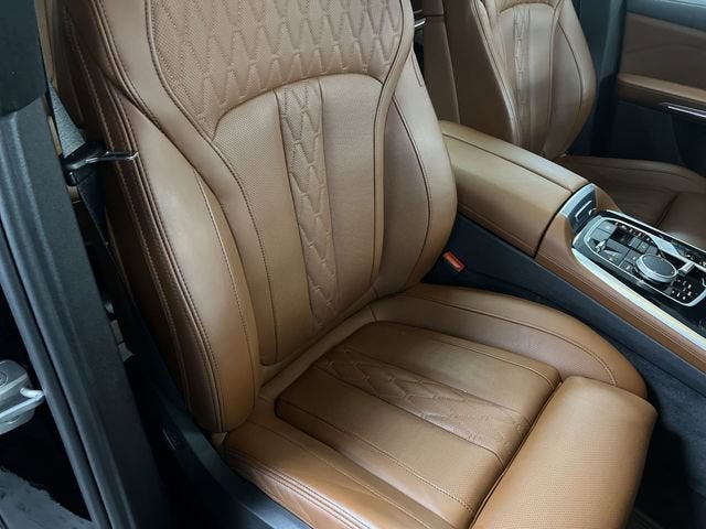 2024 BMW X7 M60i