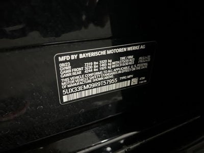2024 BMW X7 M60i