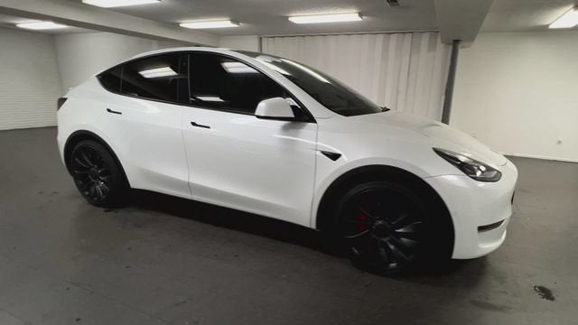 Used 2022 Tesla Model Y Performance with VIN 7SAYGDEF3NF401525 for sale in Herculaneum, MO