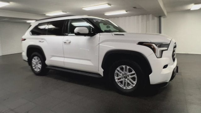 2023 Toyota Sequoia SR5