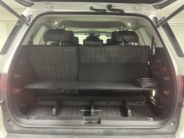 2023 Toyota Sequoia SR5