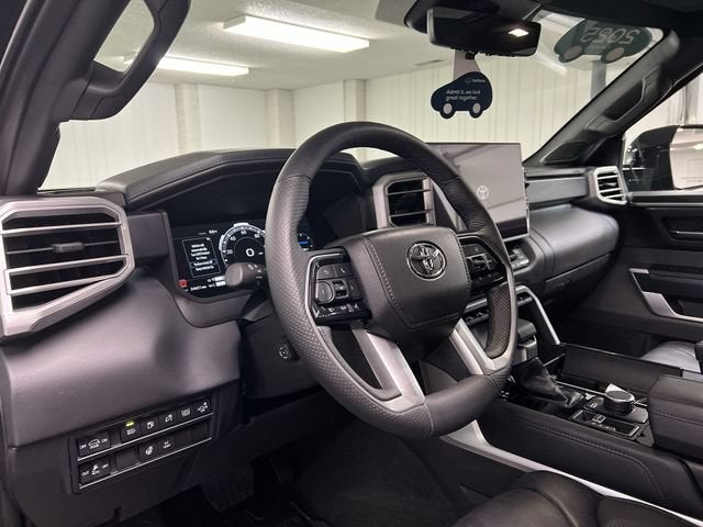 2025 Toyota Sequoia Platinum