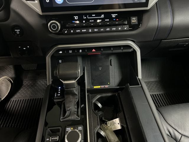 2025 Toyota Sequoia Platinum
