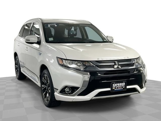 2018 Mitsubishi Outlander SEL PHEV S-AWC's photo