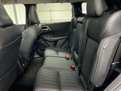 2025 Mitsubishi Outlander SEL
