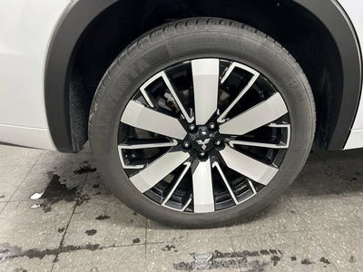 2025 Mitsubishi Outlander SEL