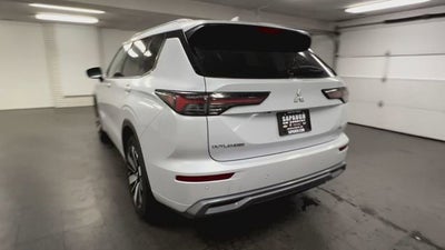 2025 Mitsubishi Outlander SEL