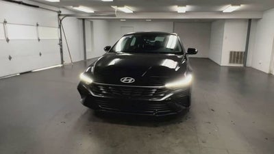 2025 Hyundai Elantra Limited