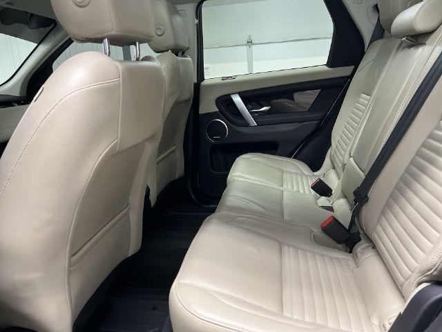 2022 Land Rover Discovery Sport SE
