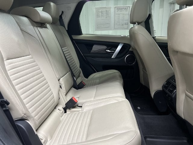 2022 Land Rover Discovery Sport SE