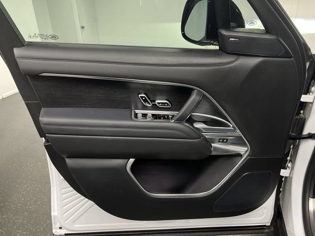 2023 Land Rover Range Rover P530 SE