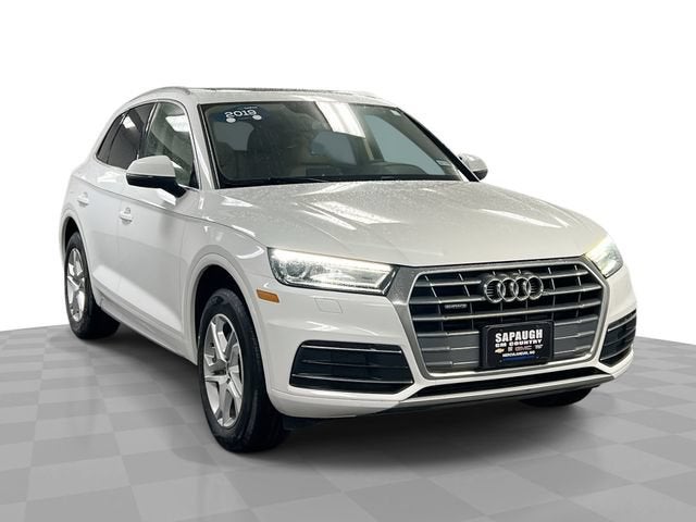 2019 Audi Q5 45 Premium