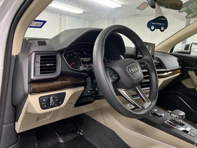 2019 Audi Q5 45 Premium