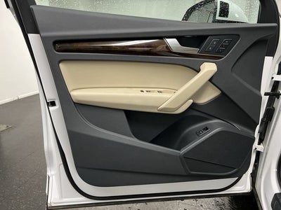 2019 Audi Q5 45 Premium
