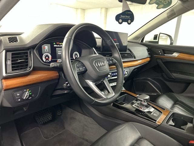 2023 Audi Q5 S line Premium Plus