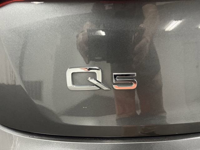 2020 Audi Q5 Titanium Premium Plus