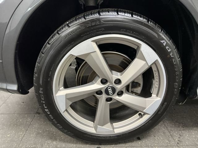 2020 Audi Q5 Titanium Premium Plus