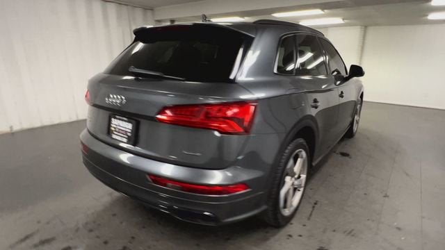 2020 Audi Q5 Titanium Premium Plus