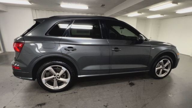 2020 Audi Q5 Titanium Premium Plus