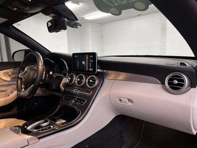 2017 Mercedes-Benz C 300 4MATIC®