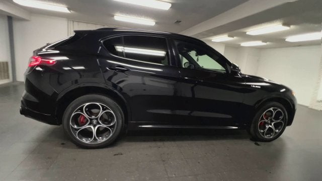 2024 Alfa Romeo Stelvio Veloce